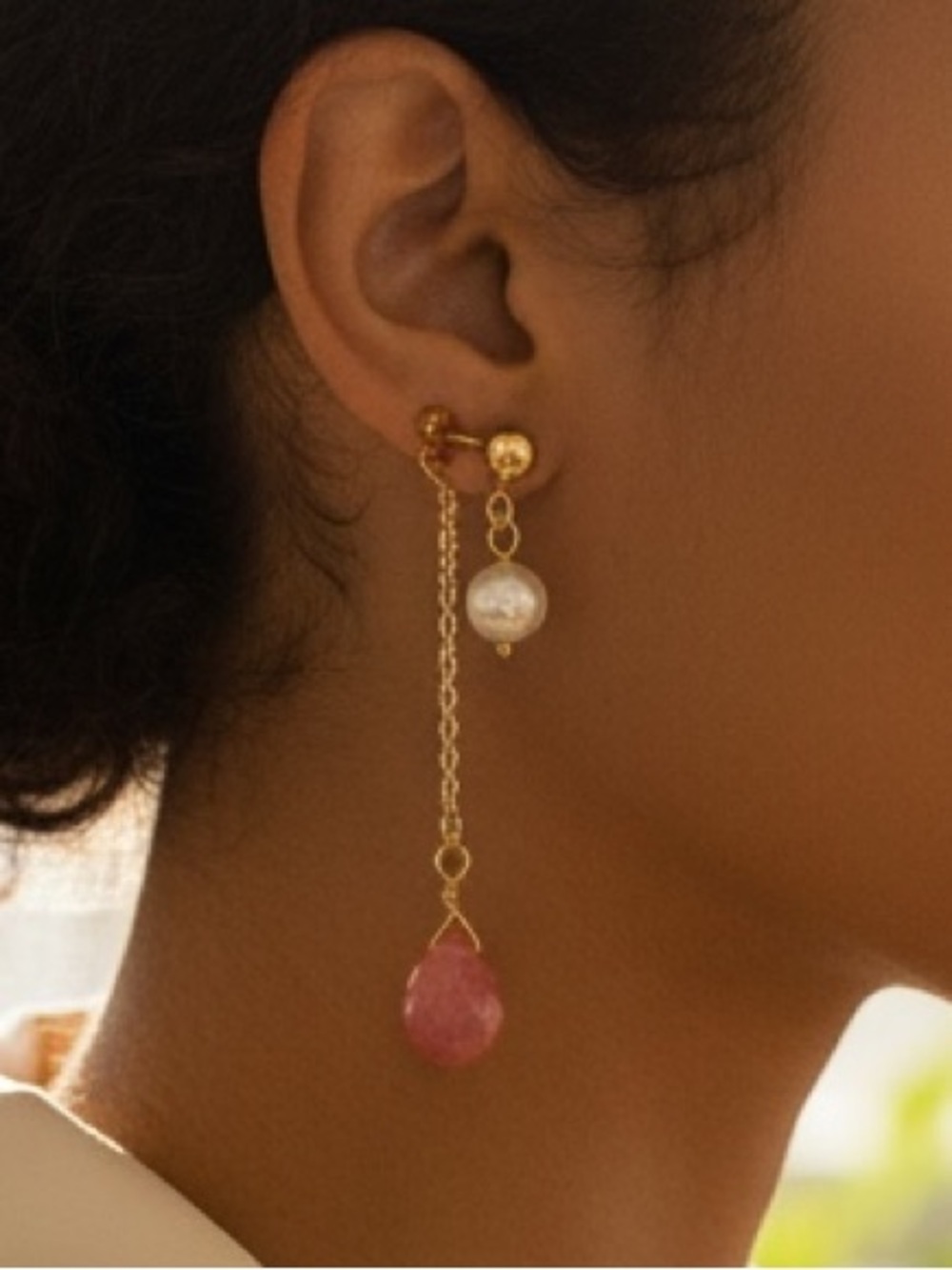 HAND CRAFTED CHERRY QUARTZ & GLASS PEARL DANGLE DROP EARRINGS